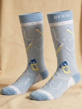 Size M | Figs Compression Socks Stylish Athletic Performance